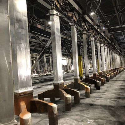 quality Saldırılmış Anot Montajı Alüminyum Çubuk Bimetal Geçiş Ortamı Elektroliz Hücresi İçin Çelik Anot Boyunduruğu factory
